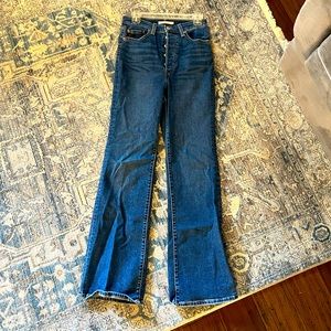 Levi’s Ribcage boot cut button fly jeans W30L33